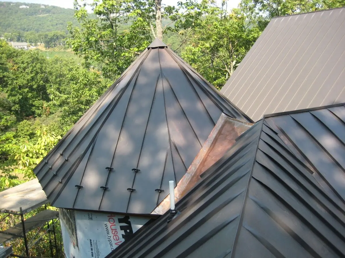 Professional Roof Tarp Installation by Craftsman Roofing in The Colony